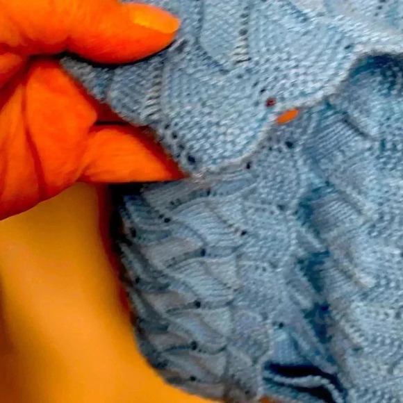 Vintage Diament Blue  Cardigan Sweater, light scallops, size large - Picture 4 of 5